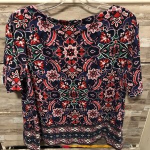 Loft Navy Blue background floral pattern.